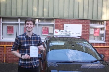 Well done to Will Ashby who passed his driving test 1st attempt today with 4 driving faults. <br />
<br />
Congratulations from everyone at StreetDrive (SoM) - Passed Monday 25th October 2021