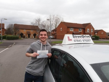 I managed to pass my test 'first time' all thanks to 'Roger'! He was an amazing driving instructor who was able to guide me through everything required for the test, whilst also giving me more advanced tips. <br />
<br />
He was also a great guy to get on with and he was always giving me motivation from lesson to lesson and allowing me to believe in myself. I could not recommend Rodger enough and I am v